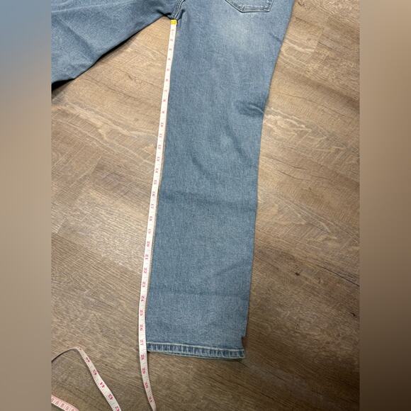 Hudson Jeans Classic Blue Denim - Picture 10 of 10